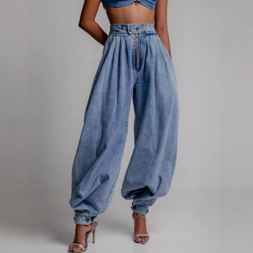 High waist trousers with elegant ankle-tied design for a sophisticated and modern look