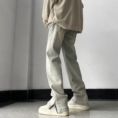Classic skinny jeans offering retro comfort, perfect for a stylish and enduring fashion statement