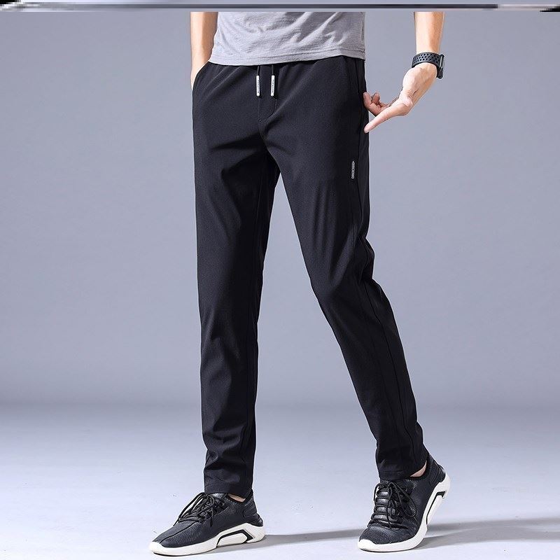 Comfortable Korean sweatpants designed for casual and stylish wear, perfect for everyday comfort and fashion.