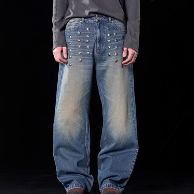 Stylish Gothic jeans featuring unique design and high-quality fabric for a bold, modern look