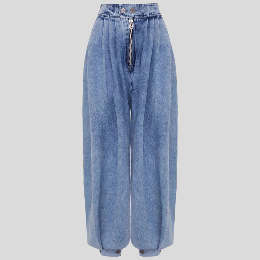 High waist trousers with elegant ankle-tied design for a sophisticated and modern look
