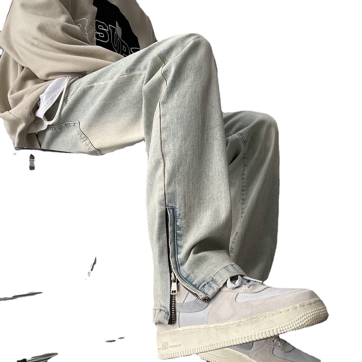 Classic skinny jeans offering retro comfort, perfect for a stylish and enduring fashion statement